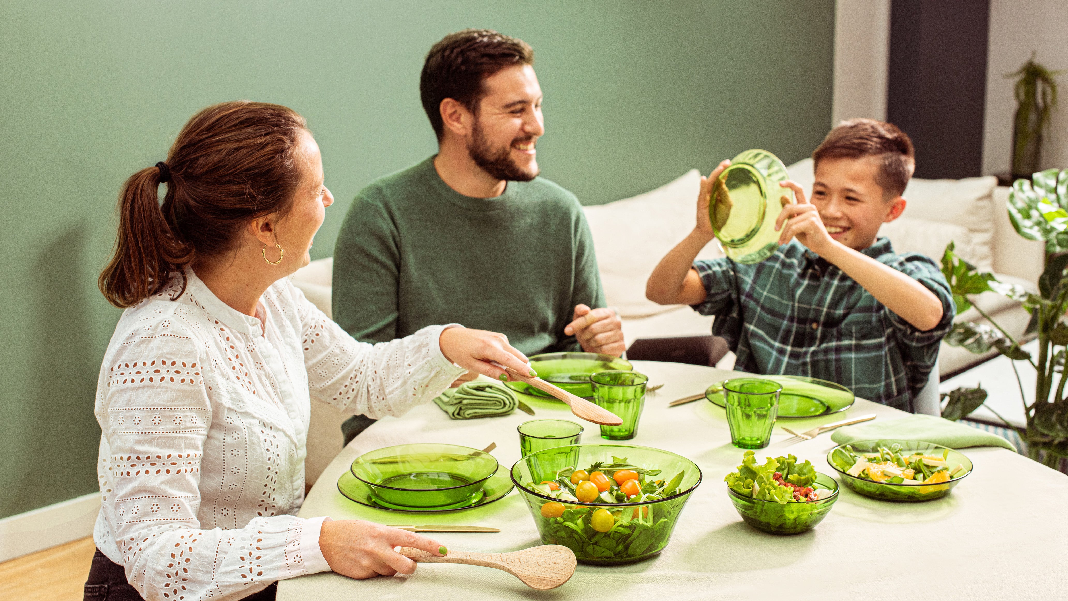 Lys Green Glass Serving Bowl 9" - Set of 6 - Final Sale
